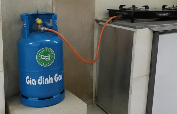 Gas Bình Minh cung cấp gas Shell 12kg chính hãng tại TP.HCM, có chi nhánh nhiều khu vực, hỗ trợ giao gas tận nhà nhanh chóng và báo giá rõ ràng qua hotline 0839.400.500.